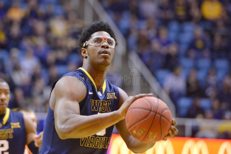 开云-媒体人：前CBA江苏队外援德文-威廉姆斯将加盟福建